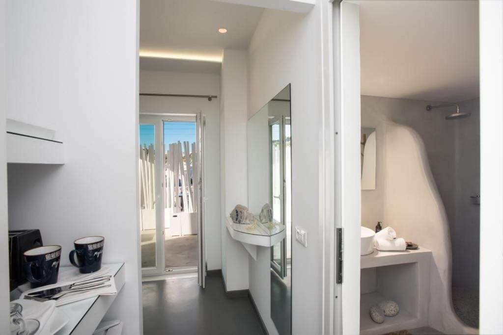 Jonaz Rooms & Suites Mykonos Town Екстериор снимка