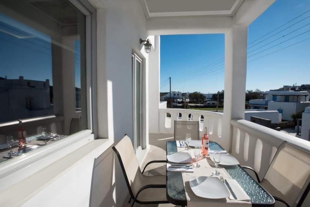 Jonaz Rooms & Suites Mykonos Town Екстериор снимка